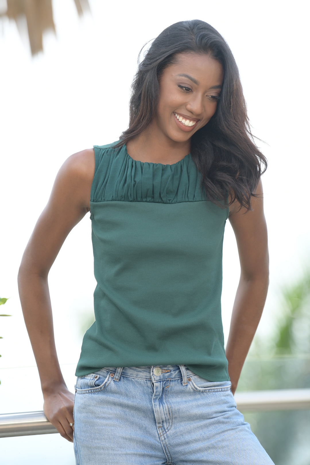 Blusa con detalles plisados